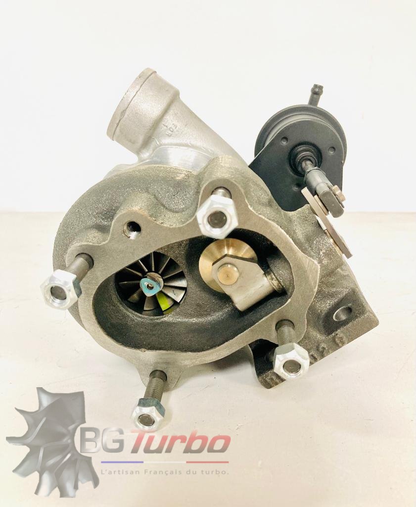 TURBO - HYBRIDE -  E/S PRÉPARÉ EN FRANCE  - STAGE3 - GT20/20 - 6+6 pales - MFS PERFORMANCE 2015 - AIR
Diamètre admission - Ind : 38,62 mm / Exd : 52,19 mm / Angle : 30°
