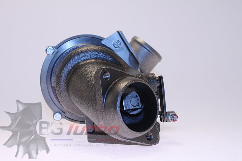 TURBO BORGWARNER K03 NEUF - MERCEDES-BENZ V230 VITO OM601 2,3 L 98 CV - 53039700020
