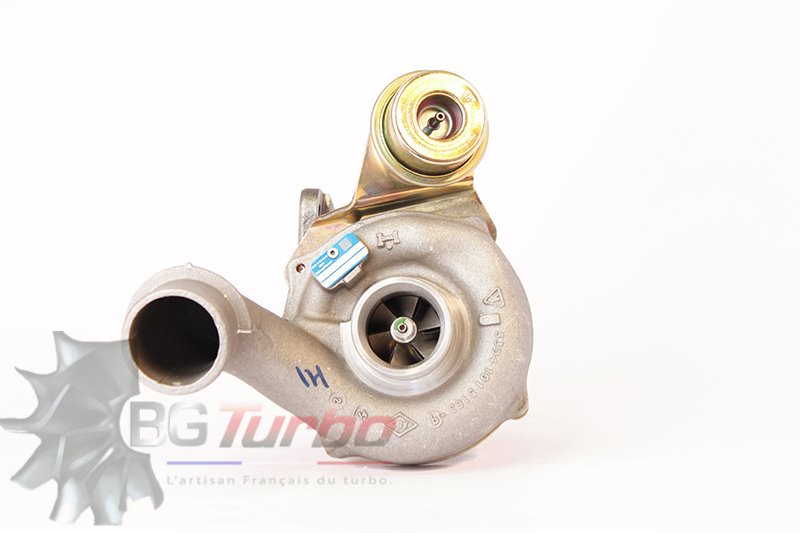 TURBO BORGWARNER GT1549S NEUF - RENAULT NISSAN OPEL MITSUBISHI LAGUNA MEGANE SCENIC CARISMA VIVARO 1,9 L 82 102 107 CV - 53039700048
