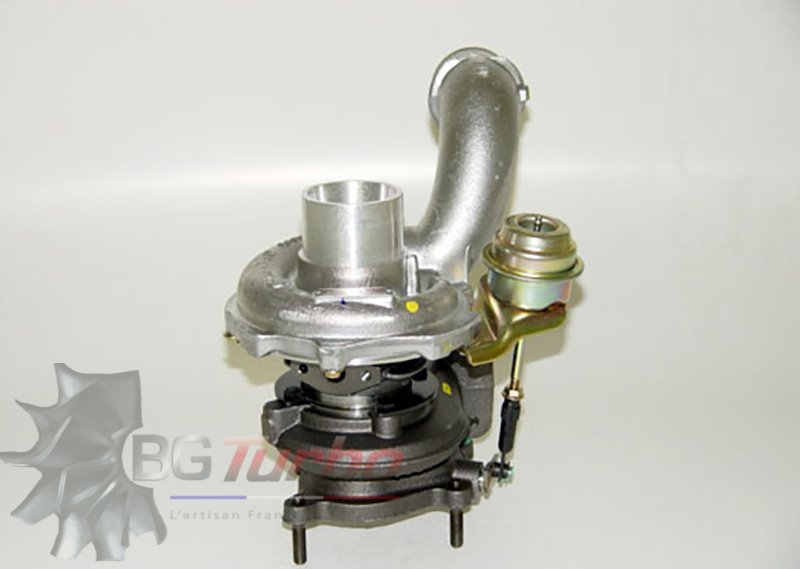 TURBO GARRETT GT2056S NEUF - NISSAN OPEL RENAULT PRIMASTAR VIVARO MASTER TRAFIC G9U730 2,5 L 135 CV - 714652-0006
